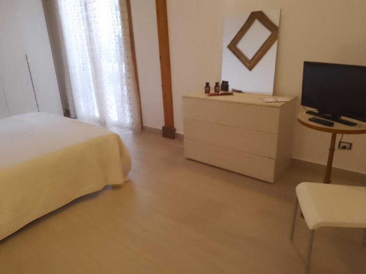 Roomsfree!!!! Ariano Irpino Exterior foto